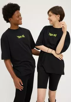 Футболка с принтом УНИСЕКС YOURTURN, черный