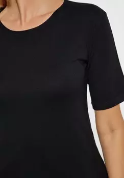 Футболка с принтом usha, черный