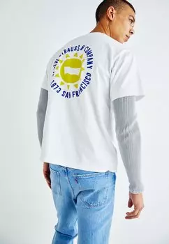 Футболка с принтом Vintage Fit Graphic Tee Levi's, цвет lse_batwing badge brin white+