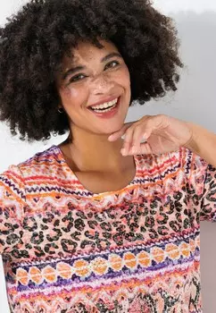 Футболка с принтом WITH DECORATIVE STRIPES AND HALF SLEEVES Angel of Style, фиолетовый