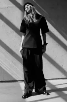 Футболка с пряжкой наплечники ZARA, черный