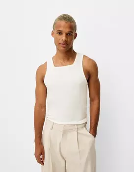 Футболка с ребристыми бретелями и квадратным вырезом Bershka, бежевый