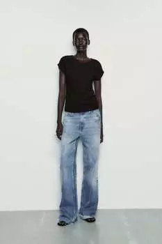 Футболка с текстурной футболкой со сниженными плечами ZARA, черный