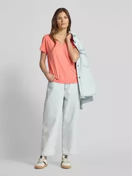 Футболка с V-образным вырезом модель «Феня» MSCH Copenhagen, коралл