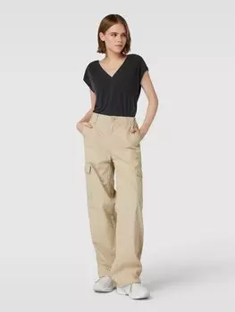 Футболка с V-образным вырезом, модель «FREE» Only, черный