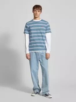 Футболка с вышитой этикеткой Levi's