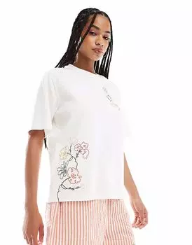 Футболка с вышитым цветочным принтом от ASOS DESIGN кремового цвета
