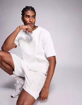 Футболка с вышитым драконом River Island цвета экрю
