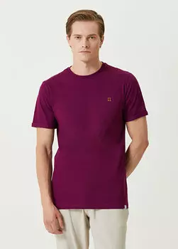 Футболка с вышитым логотипом сливового цвета Les Deux