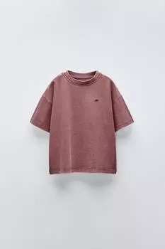 Футболка с вышивкой garment dye ZARA, цвет raspberry