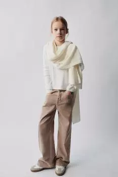 Футболка с вышивкой нашивкой ZARA, экрю