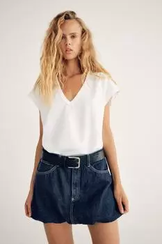 Футболка с вытяженным эффектом и v-образным вырезом ZARA, белый