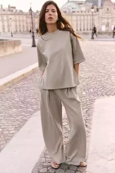 Футболка с замком с эффектом стирки ZARA, песочный