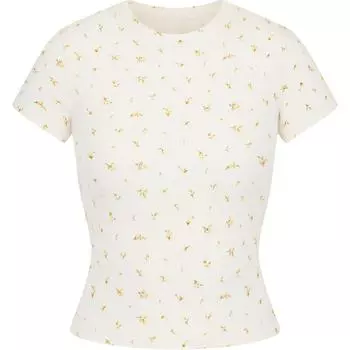 Футболка SKIMS женская с принтом «Бутон розы бархатцы», MARIGOLD ROSEBUD PRINT/Marigold Rosebud Print