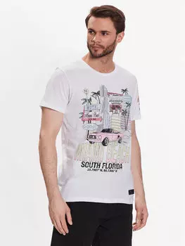 Футболка стандартного кроя Brave Soul, белый