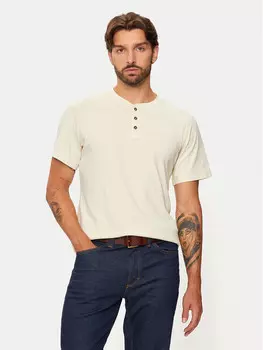 Футболка стандартного кроя Mustang, экрю