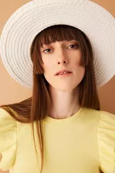 Футболка стандартного кроя с круглым вырезом и короткими рукавами DeFacto, желтый