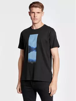 Футболка стандартного кроя Solid, черный