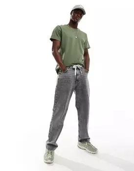 Футболка стандартного кроя Weekday зеленого цвета хаки