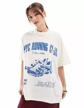 Футболка свободного кроя ASOS DESIGN кремового цвета с принтом Running Club