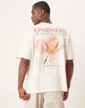 Футболка свободного кроя ASOS DESIGN с цветочным принтом кремового цвета