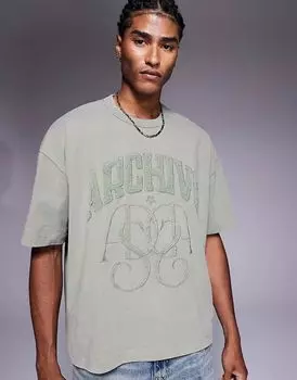 Футболка свободного кроя ASOS DESIGN с текстовой графикой из плотной ткани плотностью 220 г/м цвета хаки