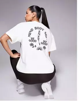 Футболка свободного кроя из плотного хлопка с принтом на спине и быстросохнущей отделкой в кремово-белом цвете ASOS 4505