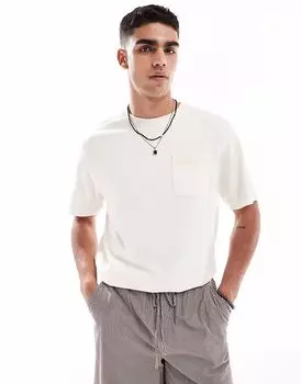 Футболка свободного кроя из потертого материала с карманом цвета экрю Threadbare