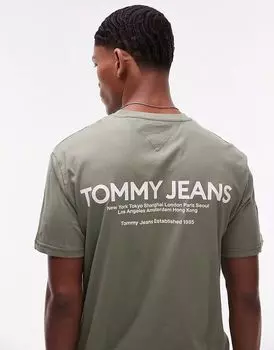 Футболка Tommy Jeans Classic с линейным логотипом сзади зеленого цвета