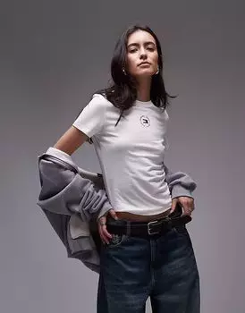 Футболка Tommy Jeans с центральным круглым логотипом в цвете «кремовый»