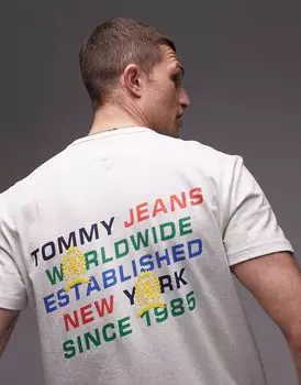 Футболка Tommy Jeans с диагональным принтом логотипа на спине цвета овсяной меланжи