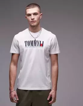 Футболка Tommy Jeans с линейным логотипом-флагом белого цвета