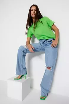 Футболка Trendyol с круглым вырезом, зеленый