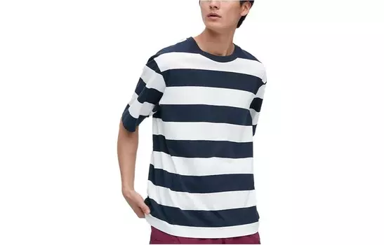 Футболка унисекс темно-синяя Uniqlo, темно-синий