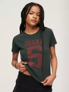 Футболка узкого кроя с короткими рукавами и графикой Osaka Superdry, академия темно-зеленый/красный