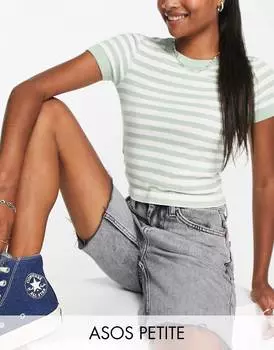 Футболка узкого кроя в рубчик с полоской цвета шалфея ASOS DESIGN Petite