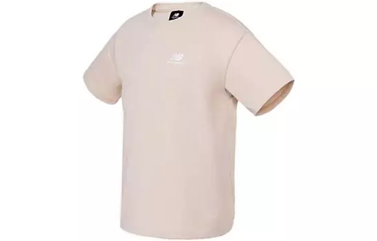 Футболка женская цвета куриной кости New Balance