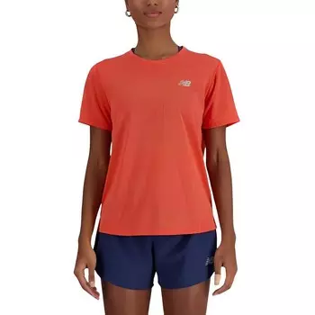 Футболка женская красная New Balance