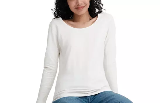 Футболка женская жемчужно-белая Uniqlo