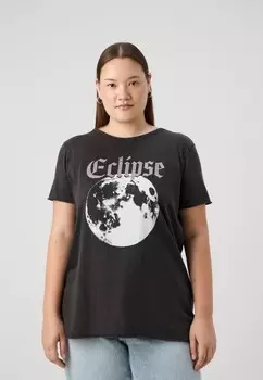 Футболки с принтом CARMIKO LUNA LIFE TEE ONLY Carmakoma, черный