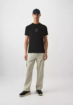 Футболки с принтом CREWNECK KARL LAGERFELD, черный