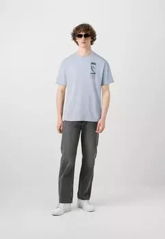 Футболки с принтом HANADOROBO CHEST UNISEX Edwin, светло-голубой