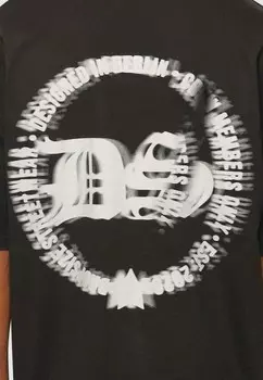 Футболки с принтом HEAVY LOGO CIRCLE Dropsize, черный