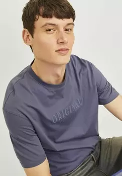 Футболки с принтом JORFREDERIKSBERG TEE CREW NECK NOOS Jack & Jones, темно-синий