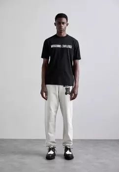 Футболки с принтом MOSCHINO, черный