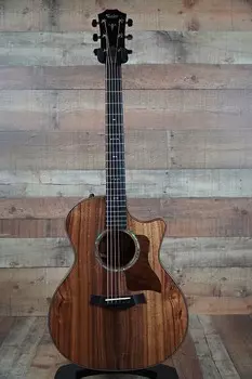 Гавайский топ из коа Taylor Deluxe Hardshell Hawaiian Koa Top | Hawaiian Koa Back and Sides