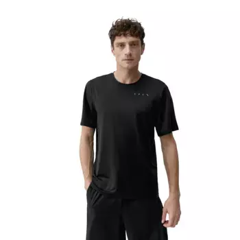 Geneva Born Living Yoga Мужская футболка, чёрный