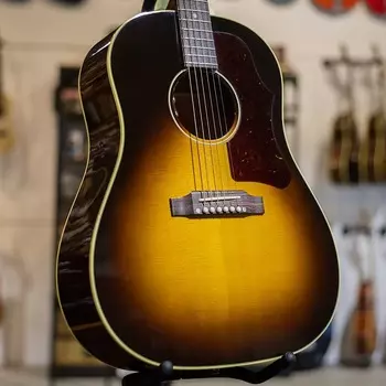 Gibson 50s J-45 Original - винтажные солнечные лучи в жестком футляре OCRS4550VS