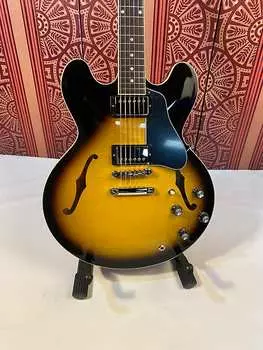 Gibson ES-335 2022 - Vintage Burst с жестким корпусом