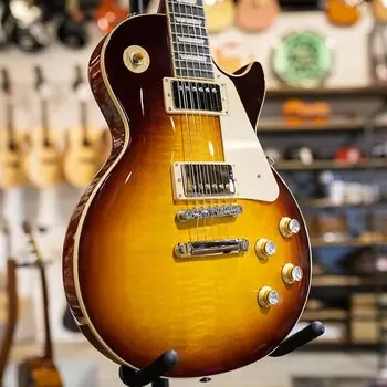 Gibson Les Paul Standard 60's Figured Top - Bourbon Burst с жестким футляром LPS600B8NH1